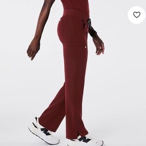 Figs Kade Cargo XS burgundy